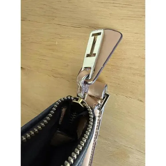 Isaac Mizrahi Black & Brown Leather Crossbody Bag Adjustable Strap - Picture 6 of 9